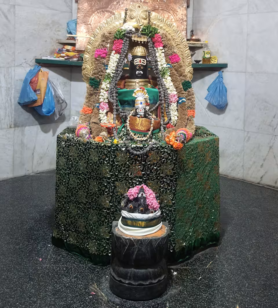 Sri Shaktivel Guru Paramananda Swami

