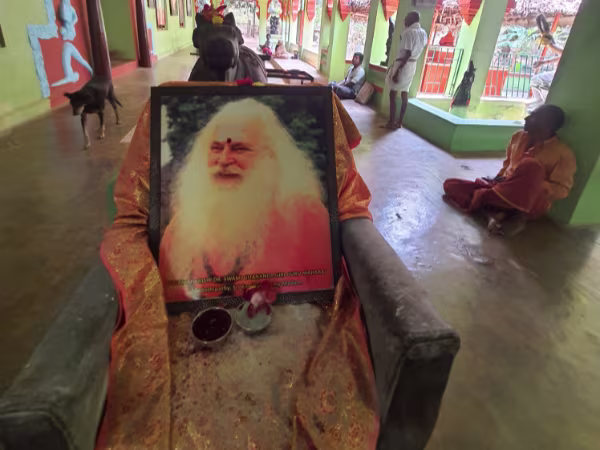 sri kambli swami 6 (1) sri kambli swami 6 (1)