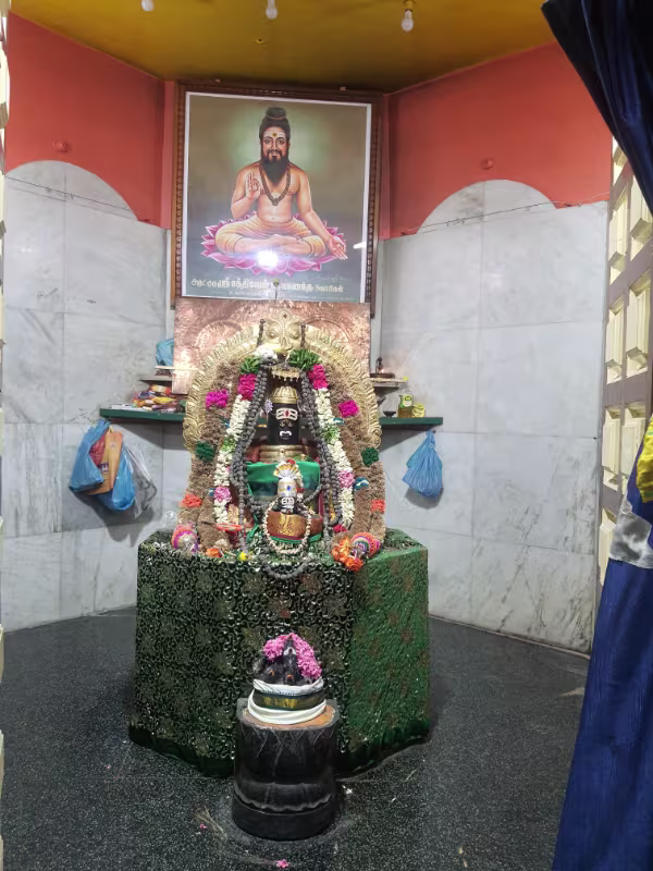 sri shaktivel guru paramananda swami